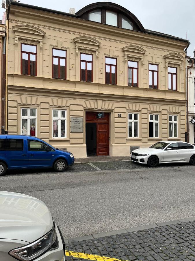 Penzion nad Bankou Kosice Bagian luar foto